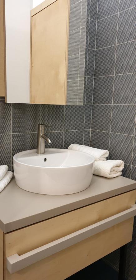 Genius Guest Unique Banovci Apartment エクステリア 写真